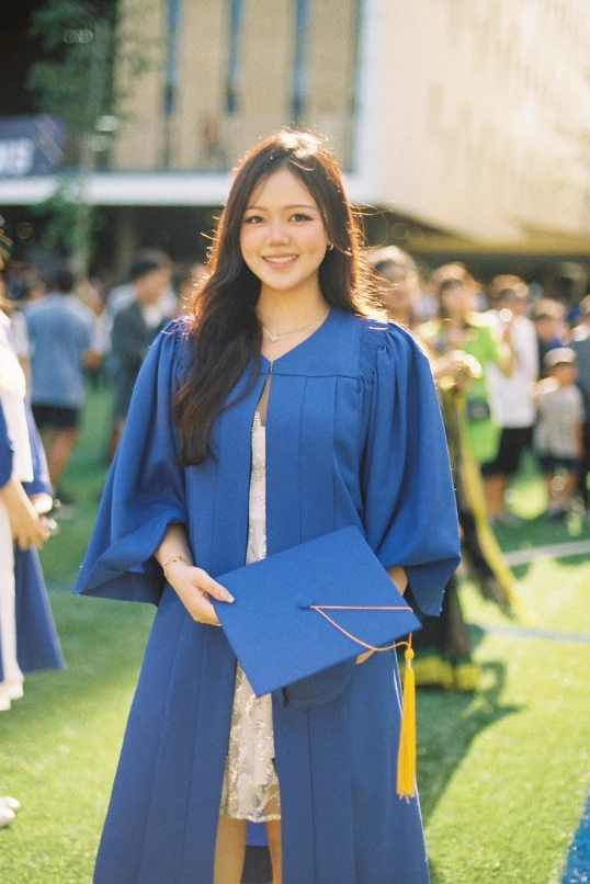 ส่องภาพปัจจุบัน น้องแพรพาเพลิน หนูน้อยช่างแต่งหน้า ที่ตอนนี้เรียนจบ ม.6 แล้ว